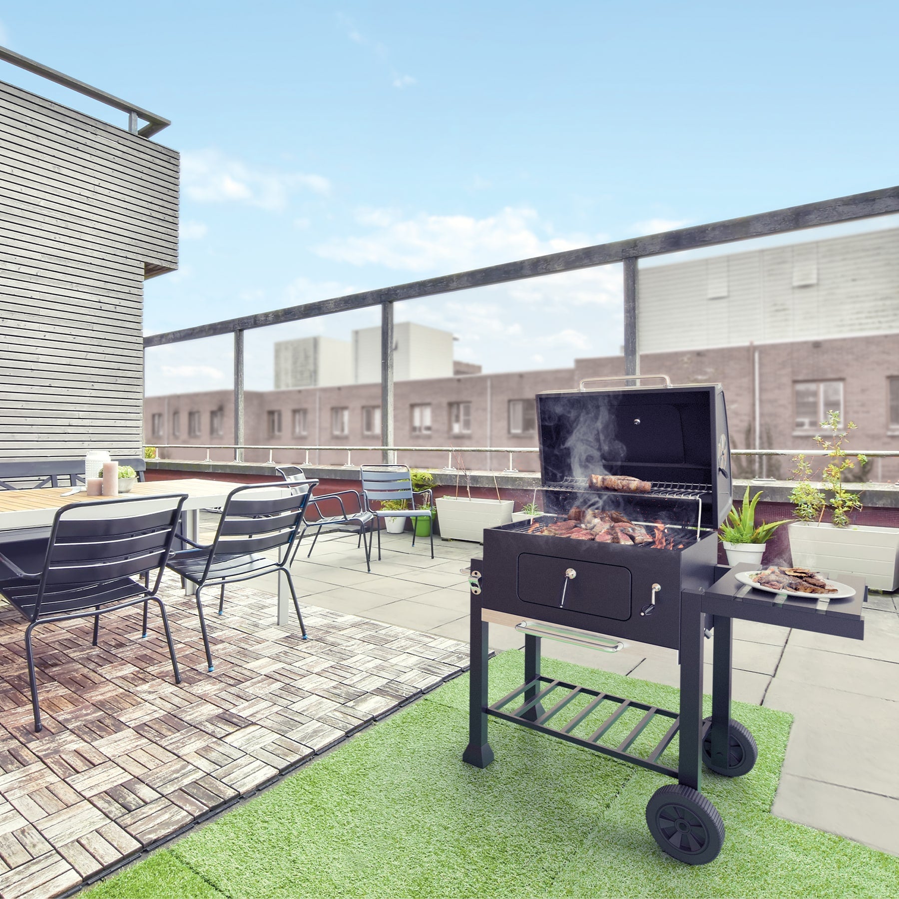 Asador de carbón de 24' con tapa, negro, FIERO