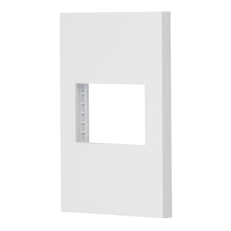 Placa 1 ventana, 1.5 módulos, línea Española, color blanco blanco