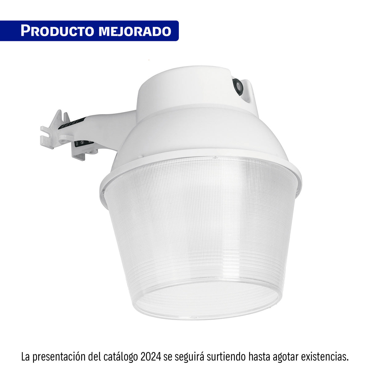 Luminario suburbano ABS con foco LED 40W 6500K sensor de luz 40W