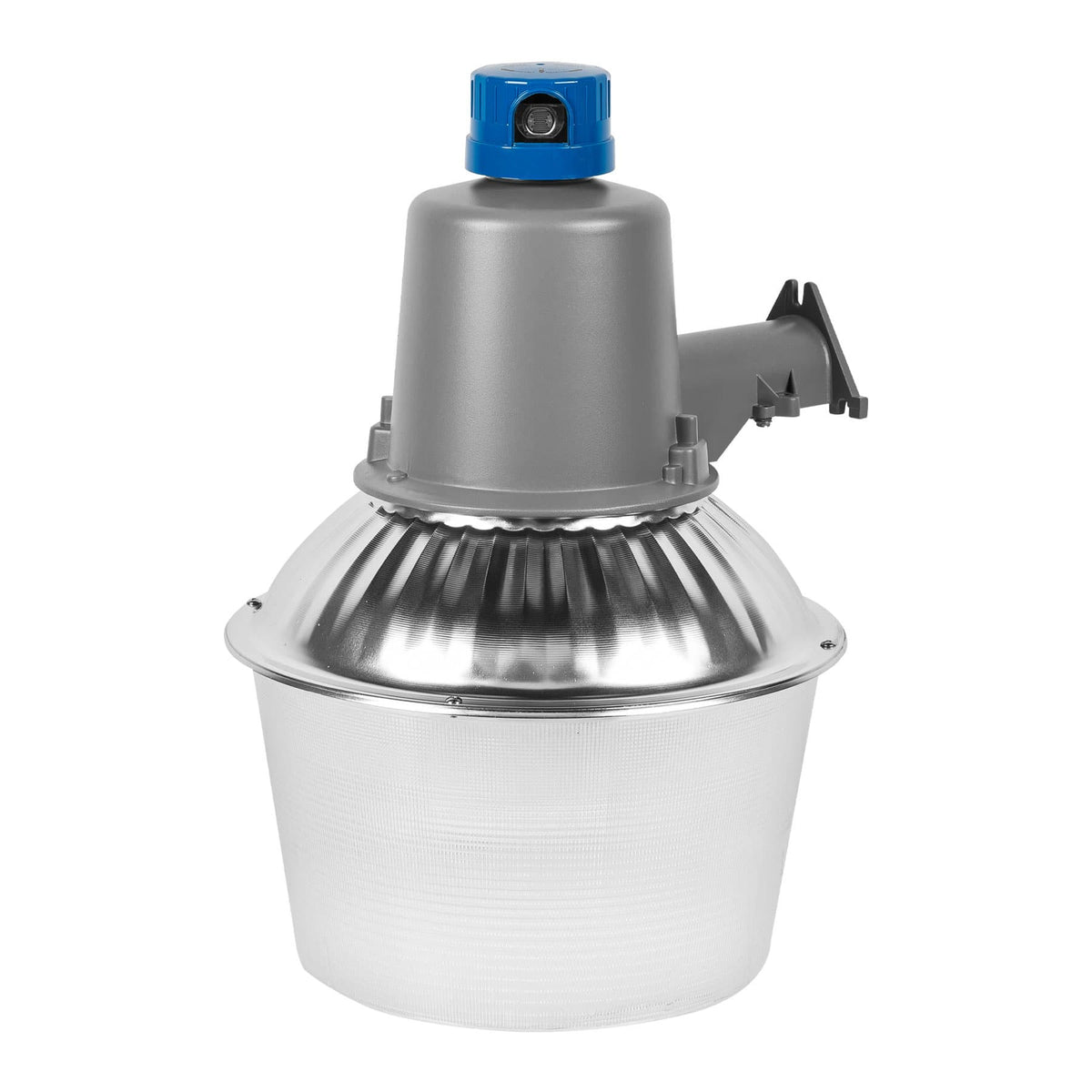 Luminario suburbano con foco LED 50W 6500K y sensor de luz